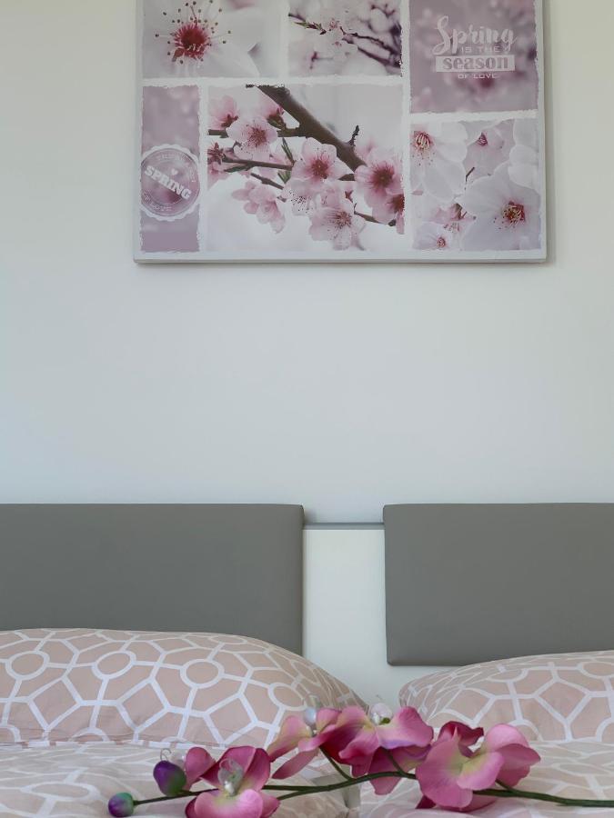 Appartamento Haus Steingrubenweg Mutlangen Esterno foto